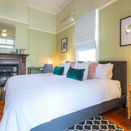 99 Kirkland Bed & Breakfast Brisbane Bilik gambar