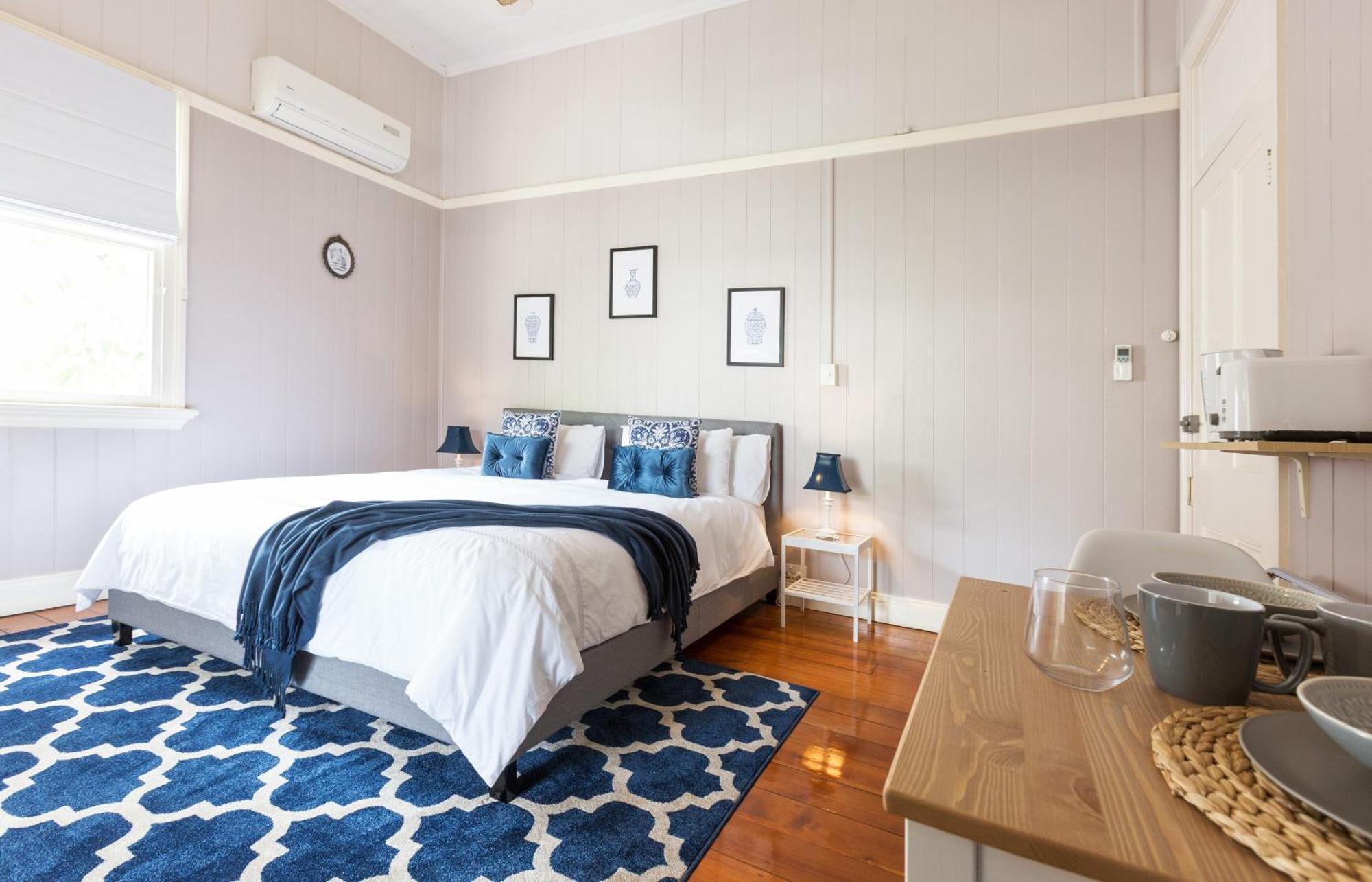 99 Kirkland Bed & Breakfast Brisbane Bilik gambar