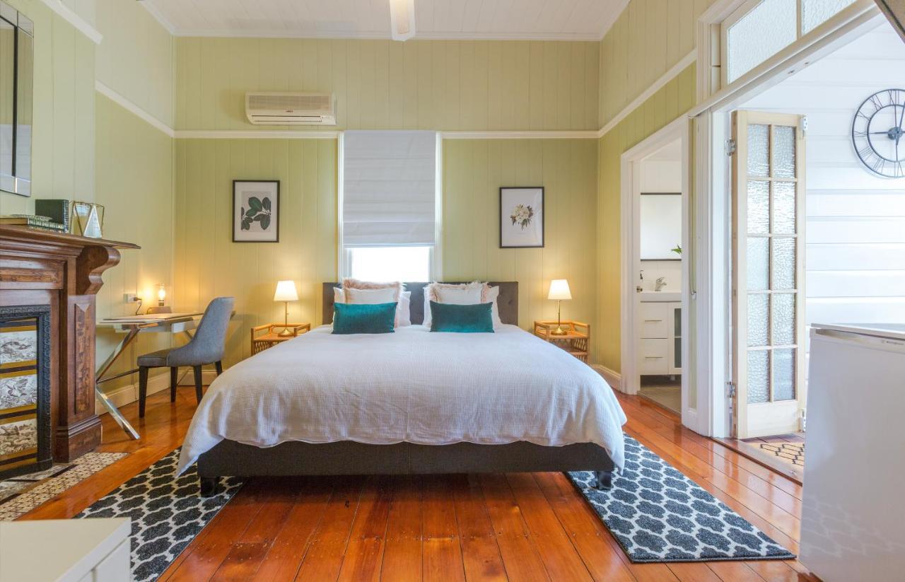99 Kirkland Bed & Breakfast Brisbane Bilik gambar