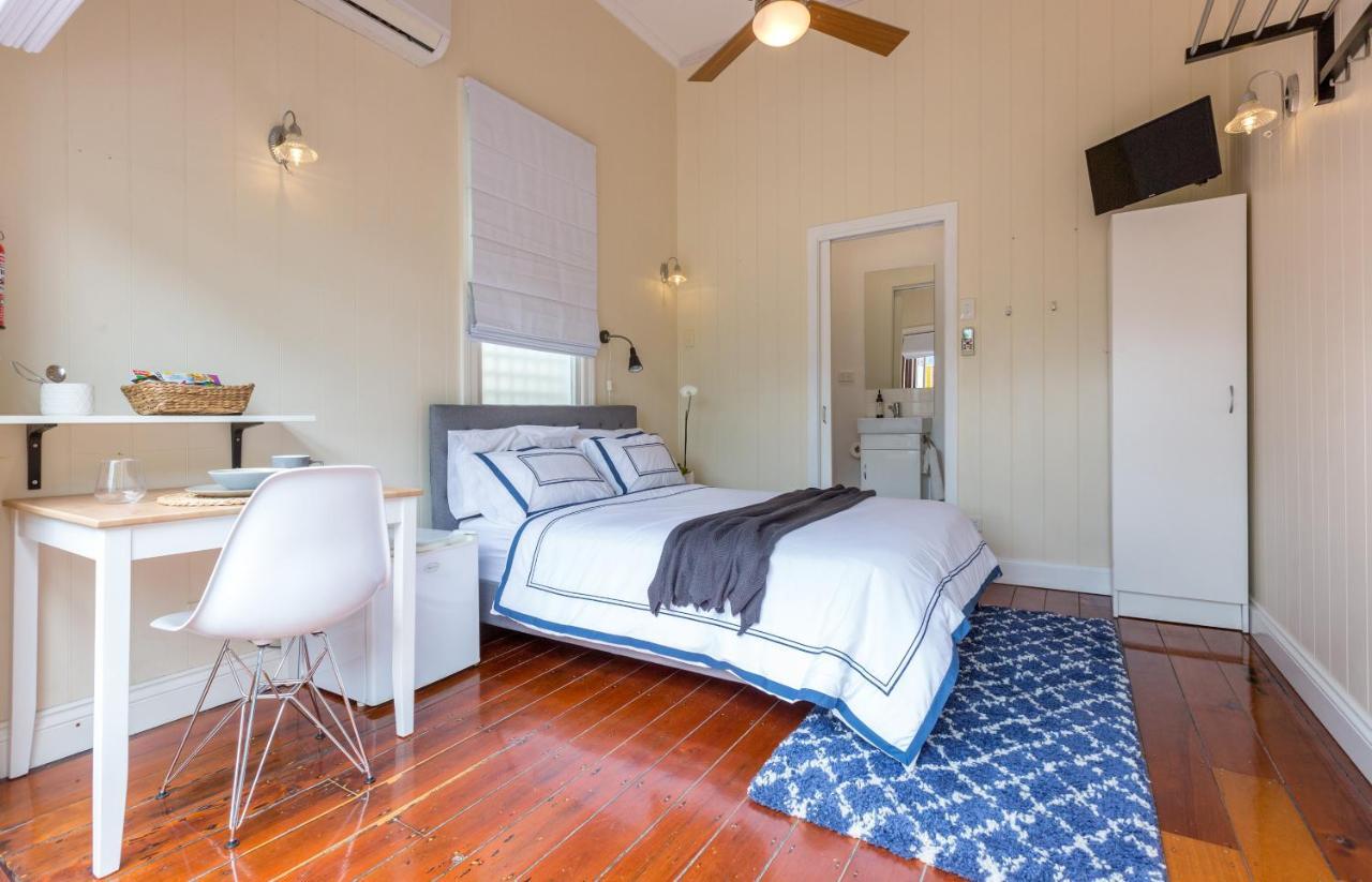 99 Kirkland Bed & Breakfast Brisbane Bilik gambar